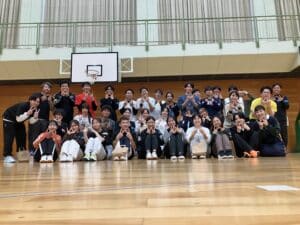 内定者懇親会_スポーツ大会_集合写真