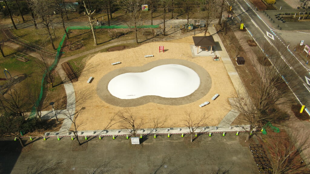 チューリップ公園　ふわふわドーム